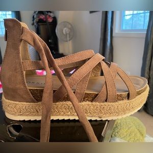 Brand new Torrid scrappy espadrille sandal
